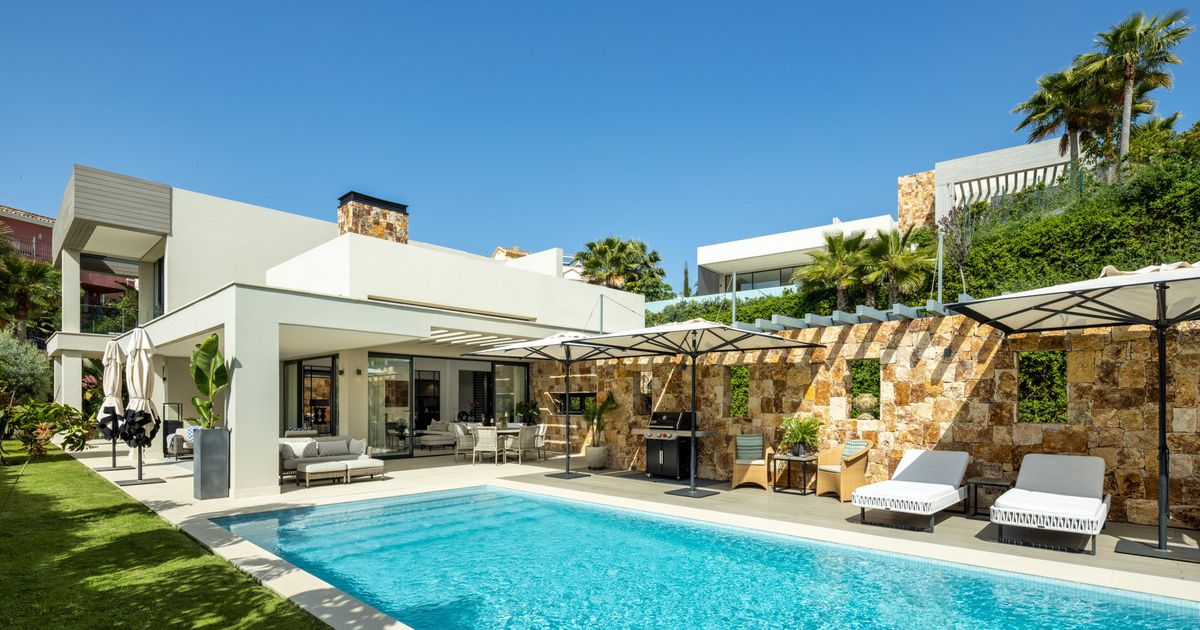 Freistehende Villa in Nueva Andalucía, Nueva Andalucía, 10/12