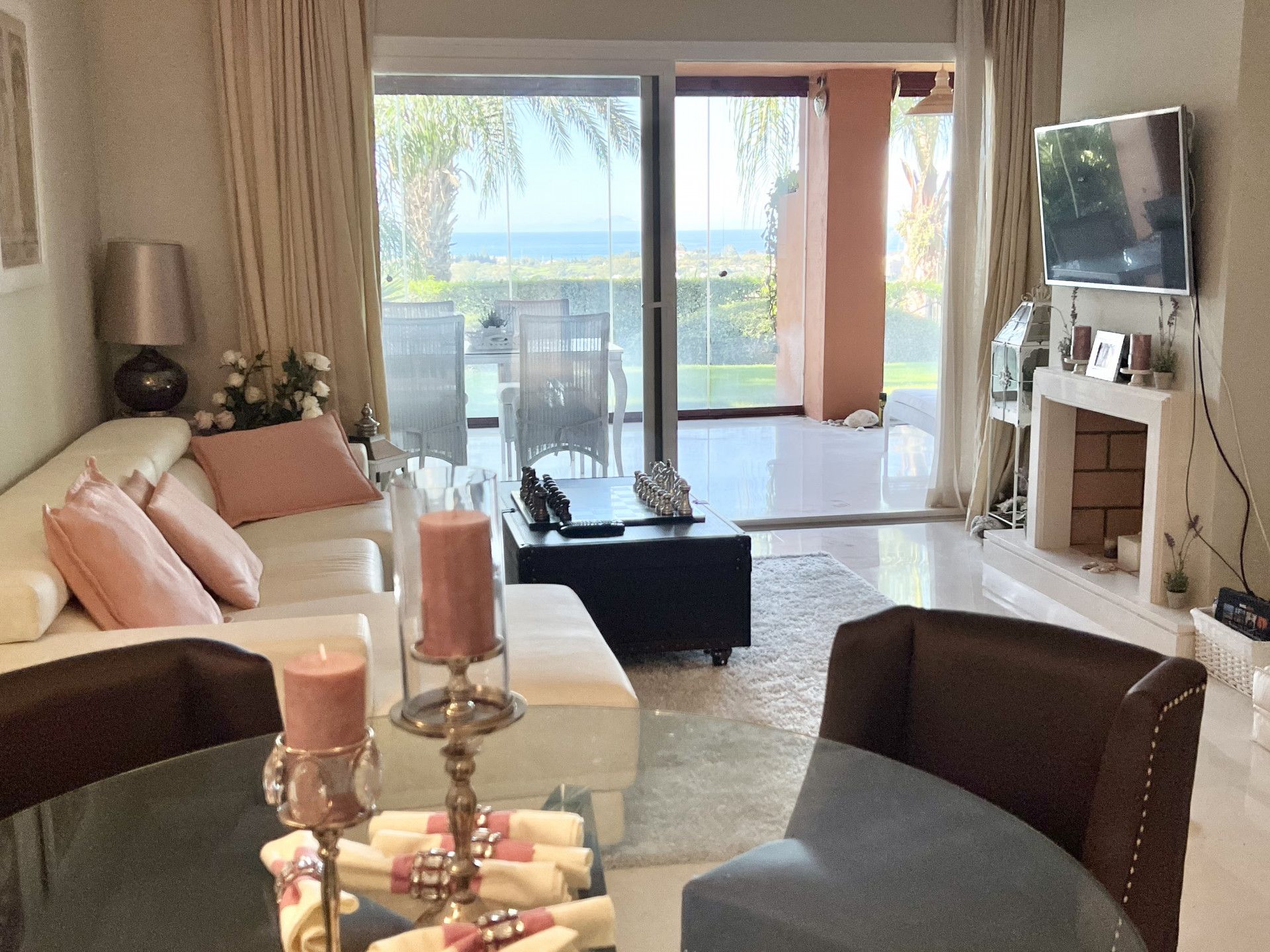 Ground Floor Apartment in Benahavis, Los Flamingos, Benahavis, 6/12