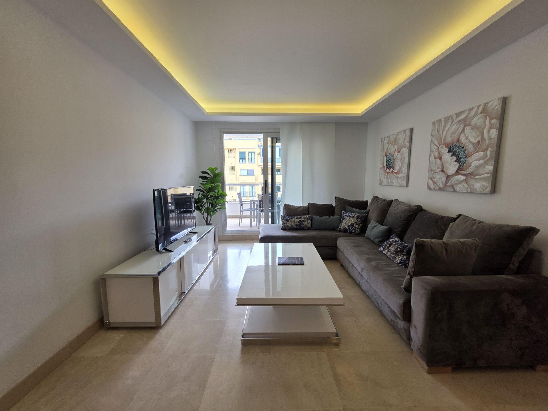 Duplex Penthouse in San Pedro de Alcantara, San Pedro Playa, San Pedro de Alcantara, 2/12