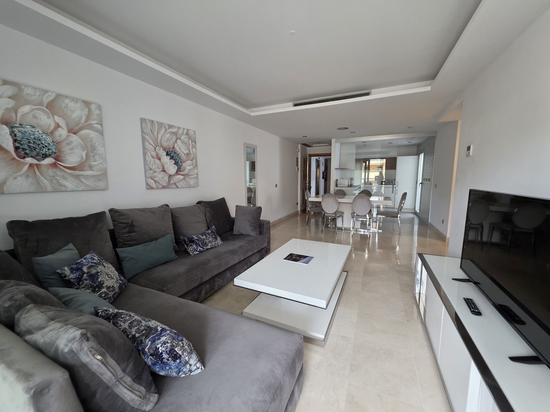 Duplex Penthouse in San Pedro de Alcantara, San Pedro Playa, San Pedro de Alcantara, 5/12