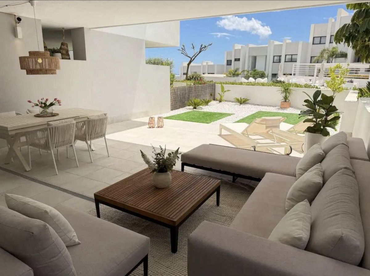 Ground Floor Apartment in Manilva, Manilva, 2/12