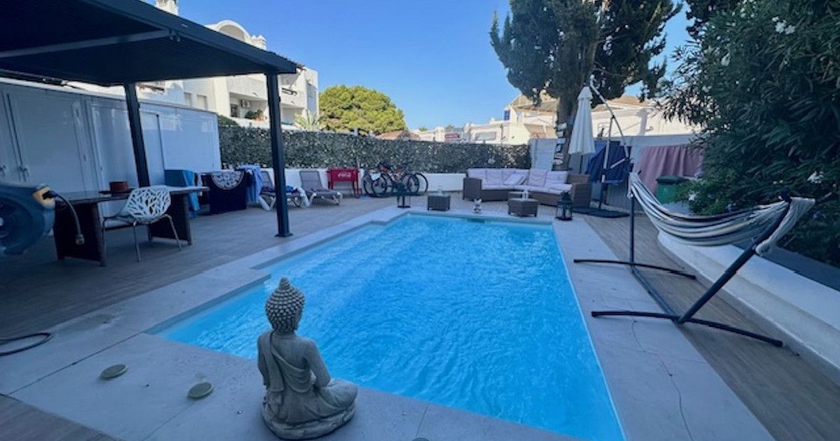Ground Floor Apartment in Estepona, Estepona, 2/12