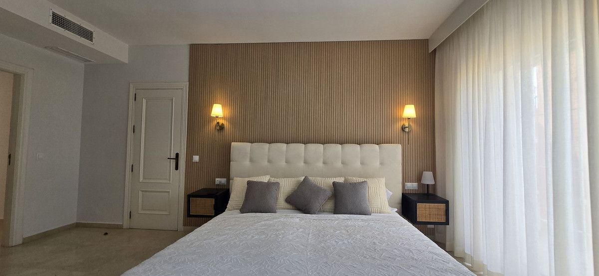 Dwupoziomowy penthouse na New Golden Mile, New Golden Mile, 11/12