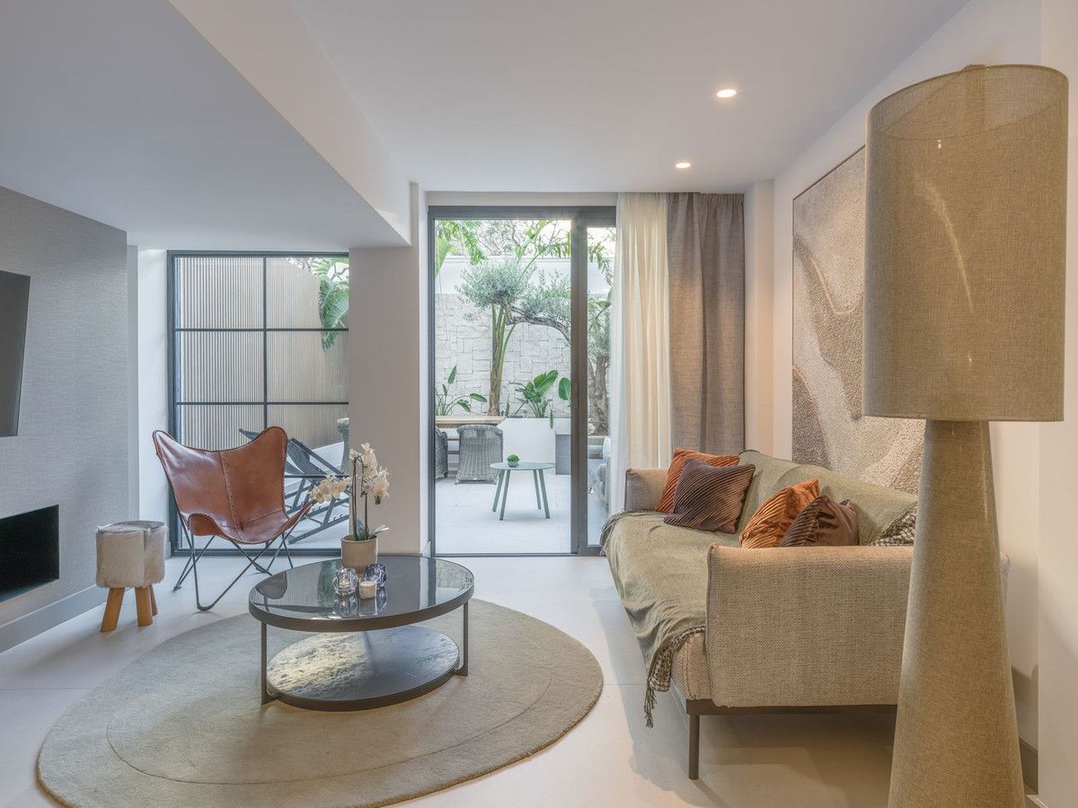 Ground Floor Apartment in Marbella, Marbella, 6/12