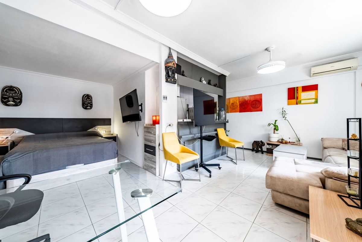 Apartamento en Planta Media en Marbella, Marbella, 10/12