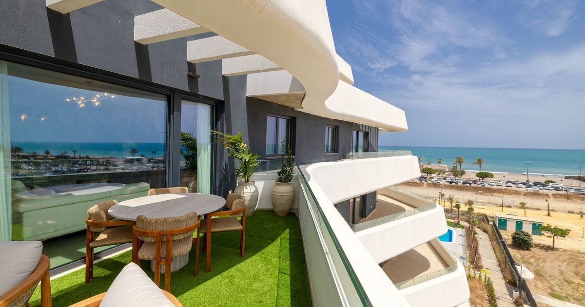Ground Floor Apartment in Torremolinos Centro, Torremolinos Centro, 6/12