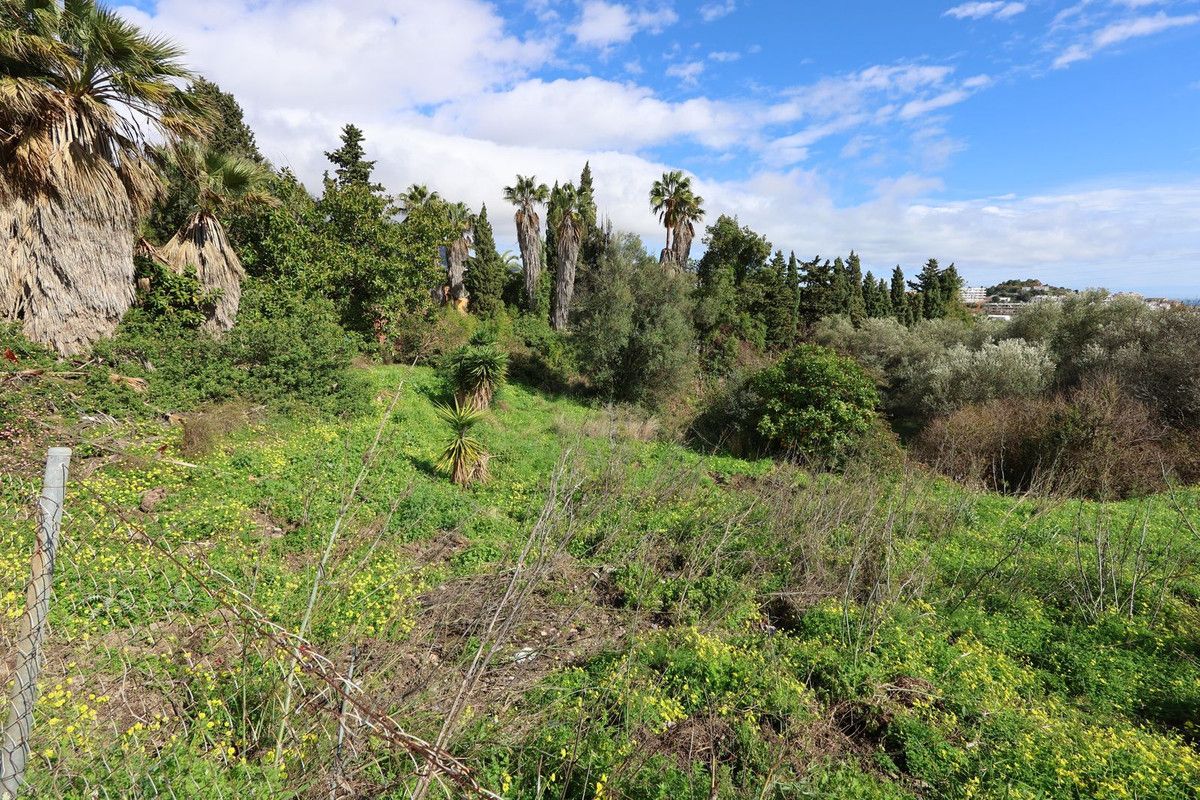 Residential Plot in Mijas, Mijas, 10/12