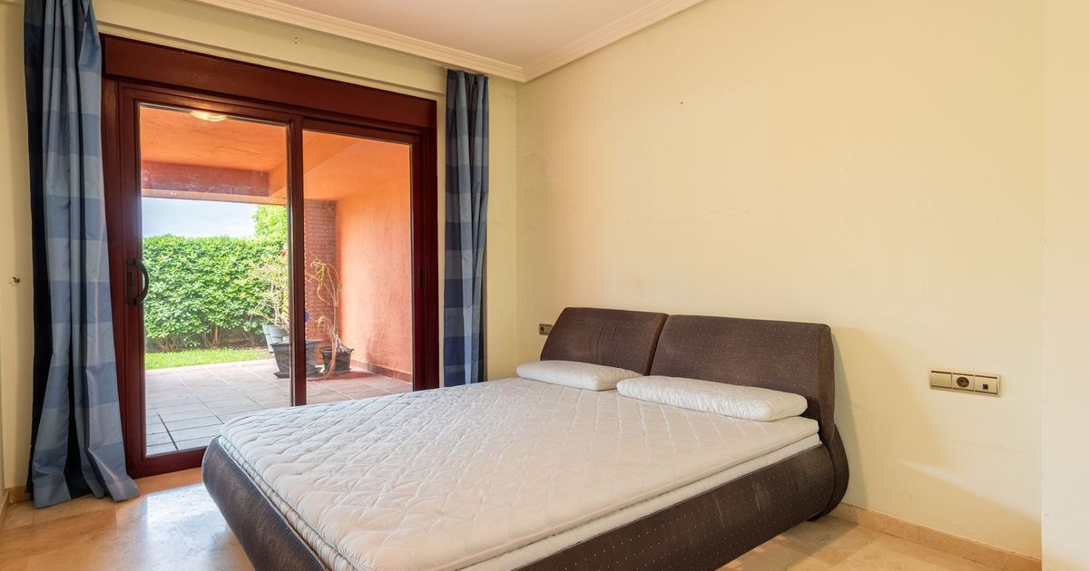 Erdgeschosswohnung in Casares, Casares, 11/12