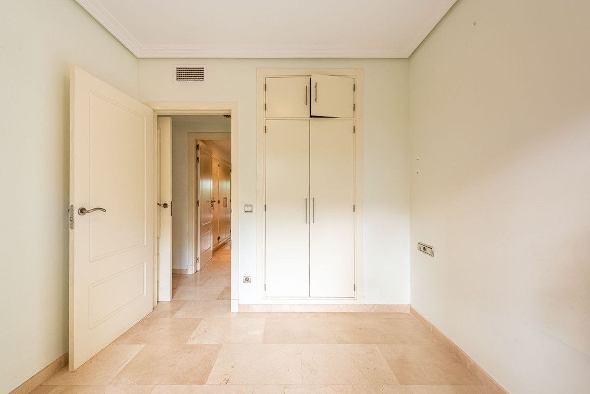 Erdgeschosswohnung in Casares, Casares, 12/12