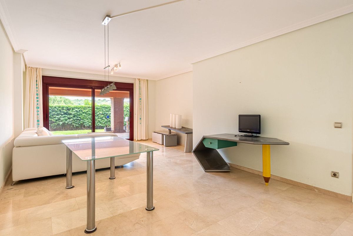 Erdgeschosswohnung in Casares, Casares, 6/12