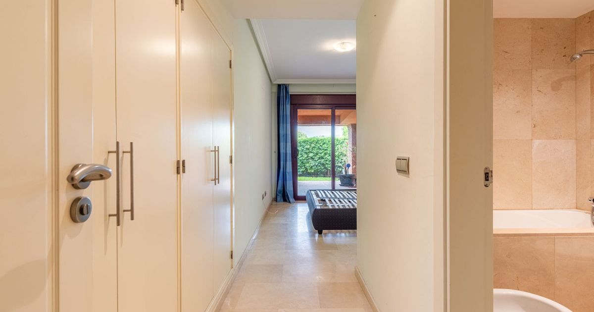 Erdgeschosswohnung in Casares, Casares, 10/12