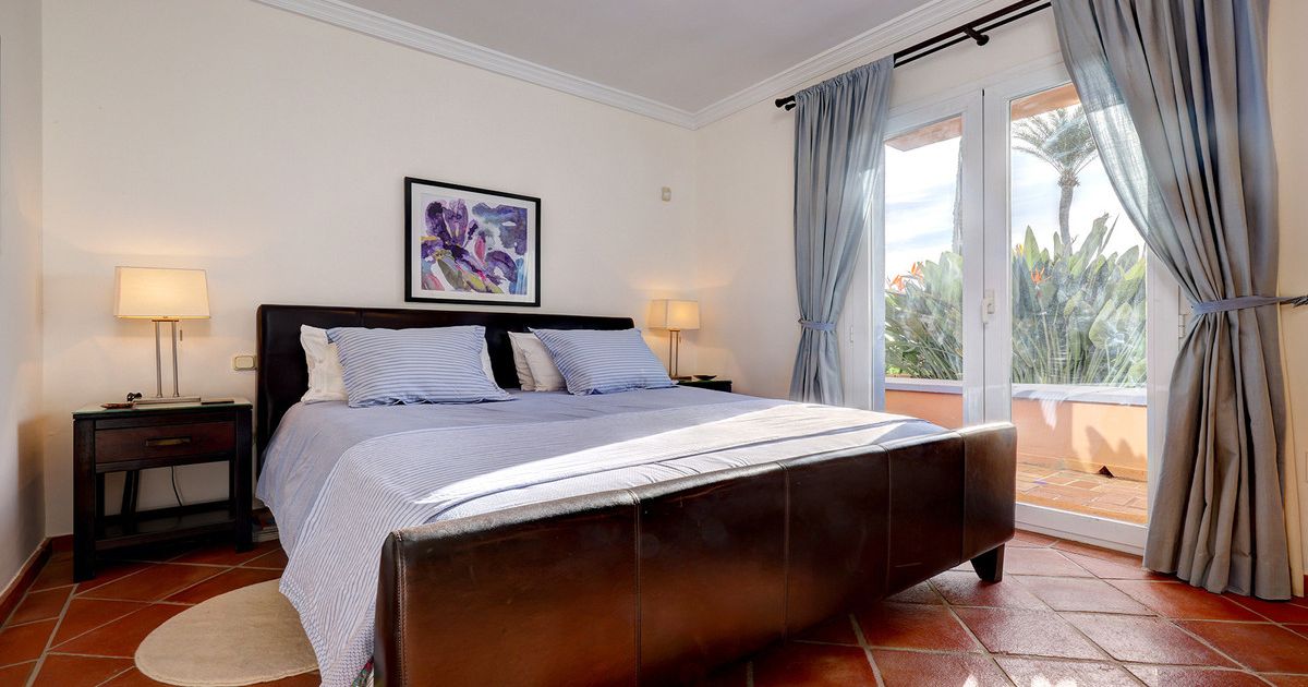 Apartamento de Planta Baja en Casares, Casares, 8/12