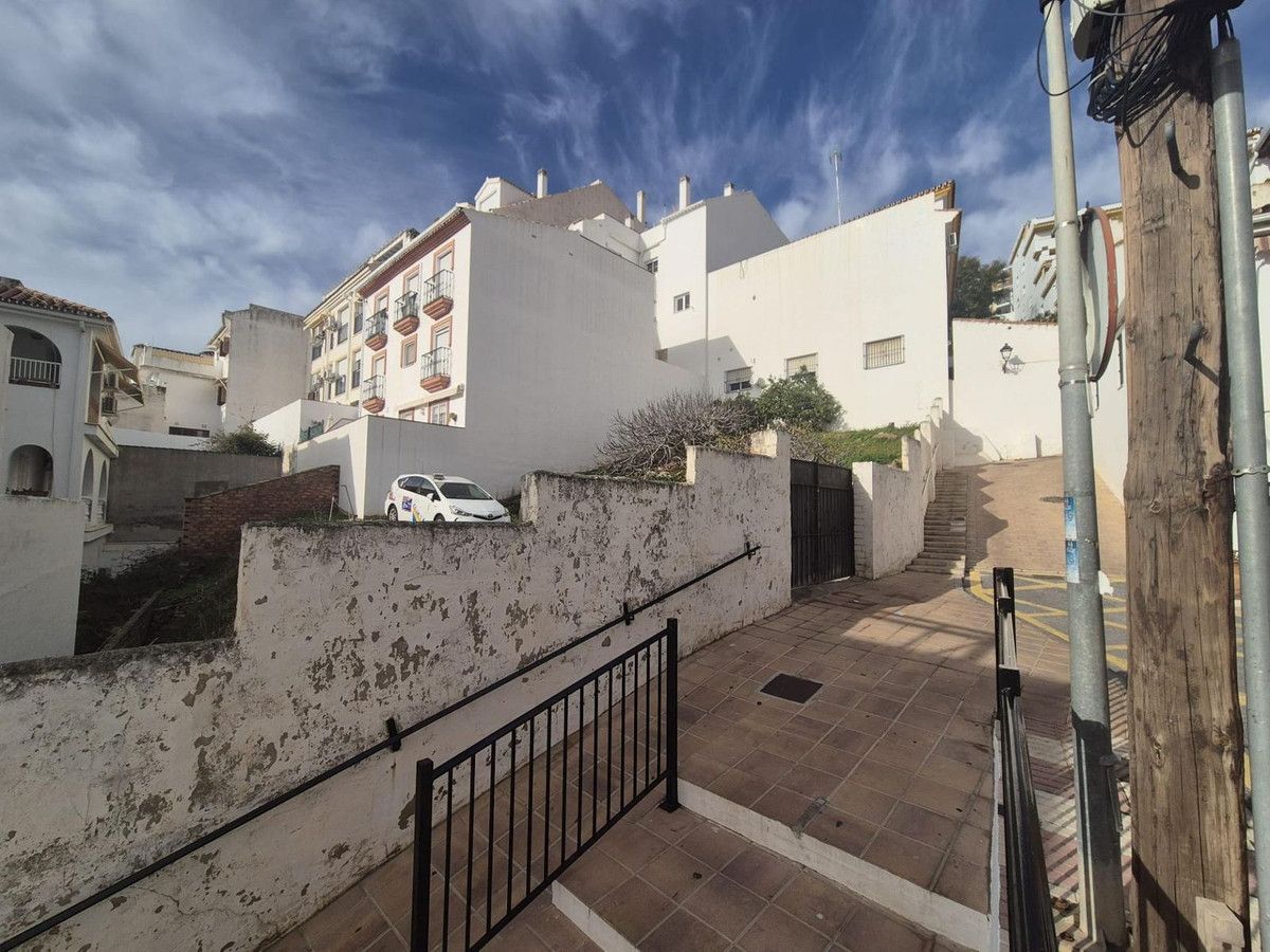 Residential Plot in Benalmadena Pueblo, Benalmadena Pueblo, 2/9