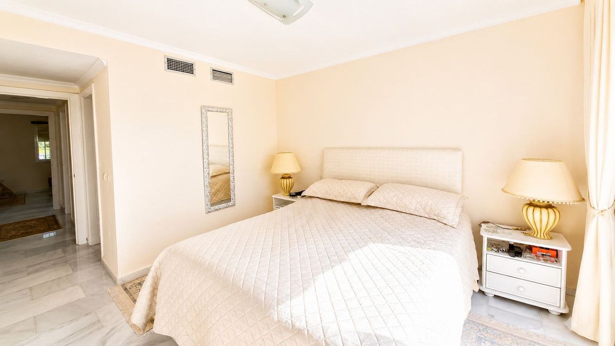 Appartement en dernier étage à La Duquesa, La Duquesa, 10/12
