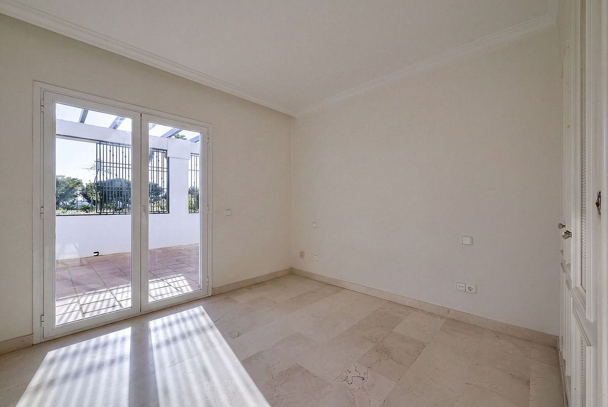 Apartament na środkowym piętrze w La Quinta, La Quinta, 6/12