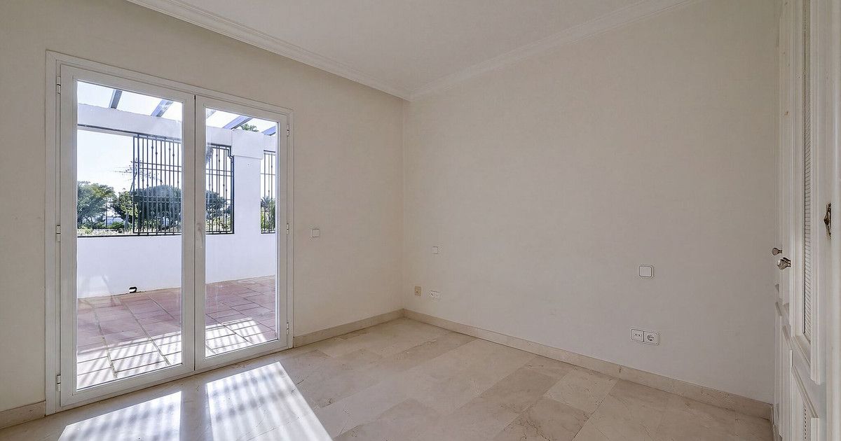 Apartament na środkowym piętrze w La Quinta, La Quinta, 6/12