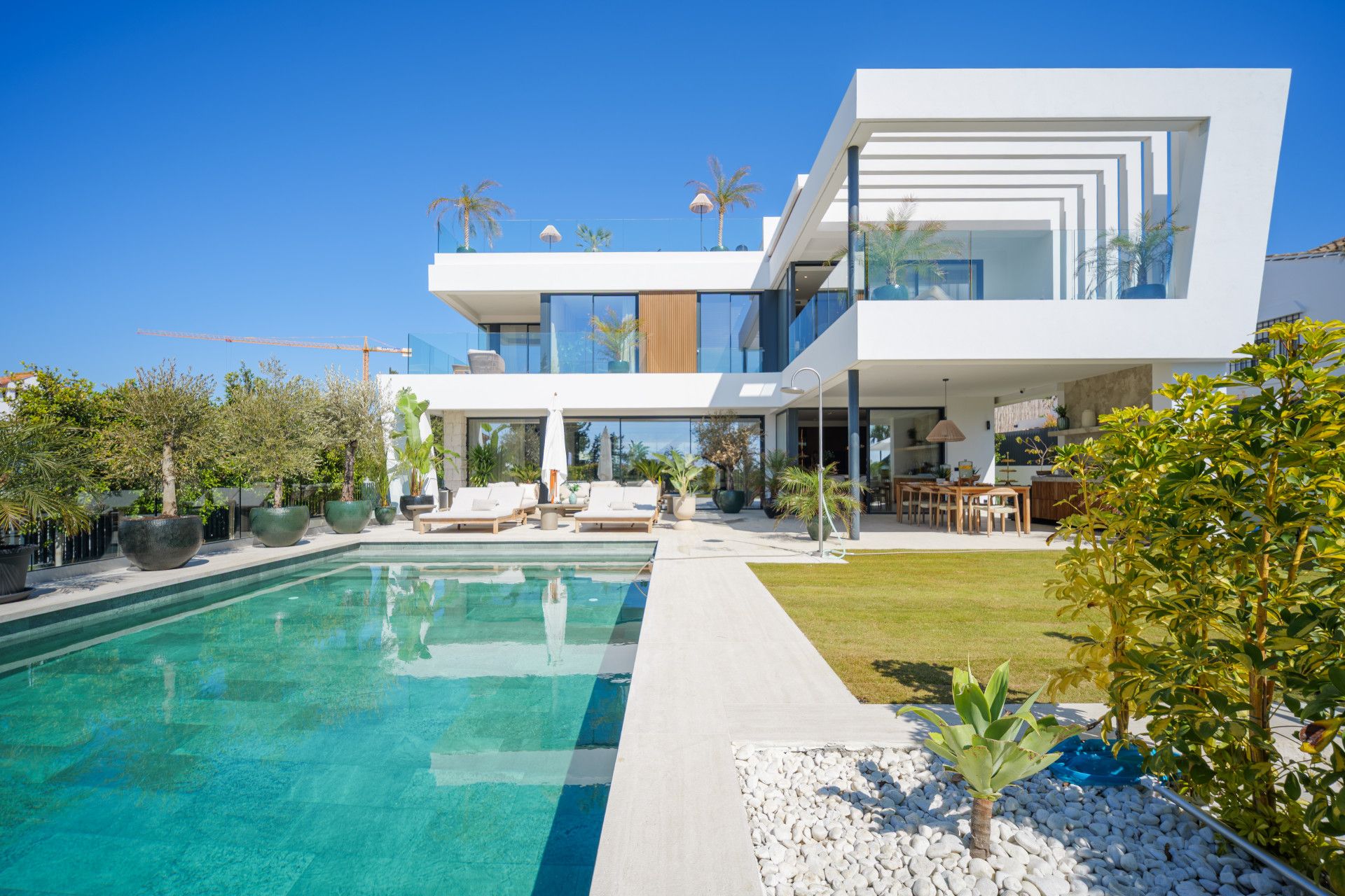 Villa i Marbella East, Marbesa, Marbella East, 1/2