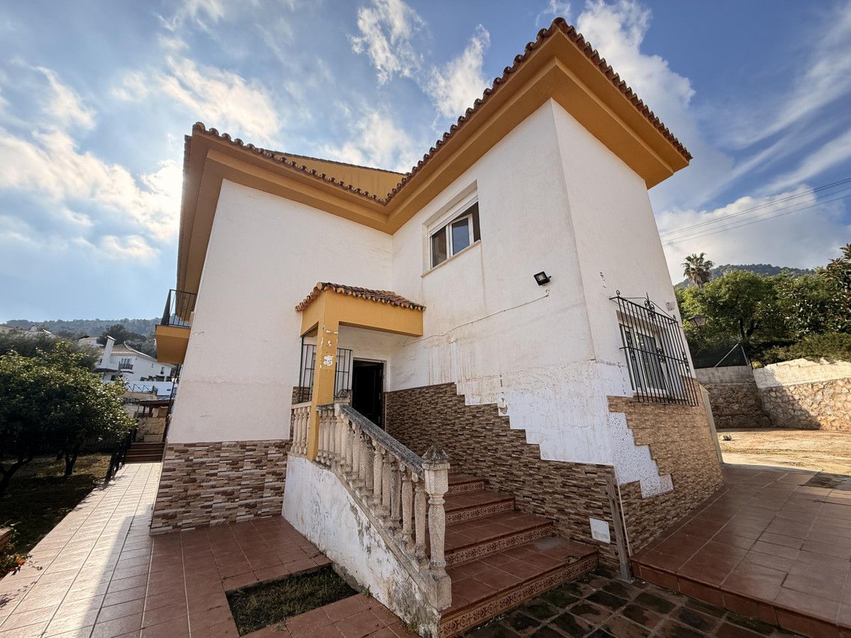 Freistehende Villa in Alhaurín de la Torre, Alhaurín de la Torre, 2/12