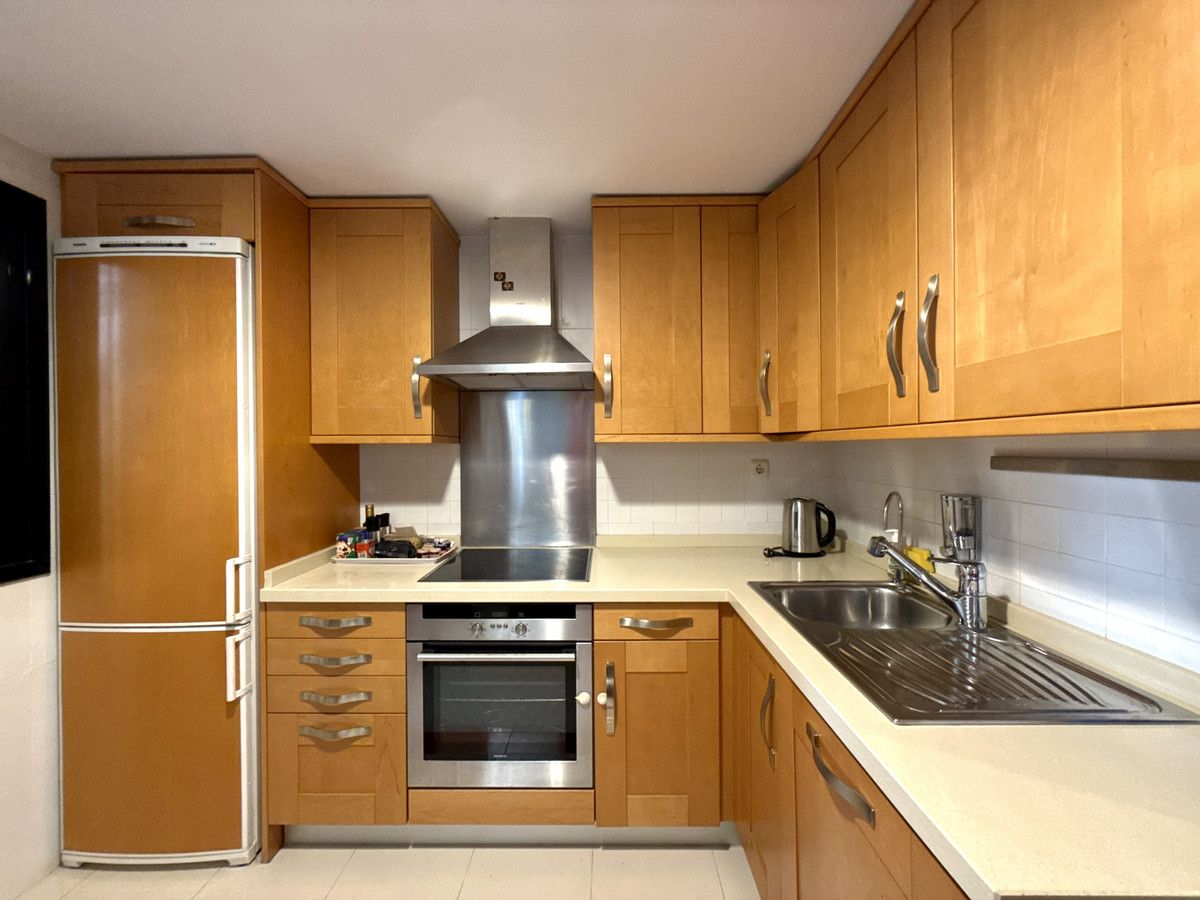 Appartement au premier étage à Puerto Banús, Puerto Banús, 8/12