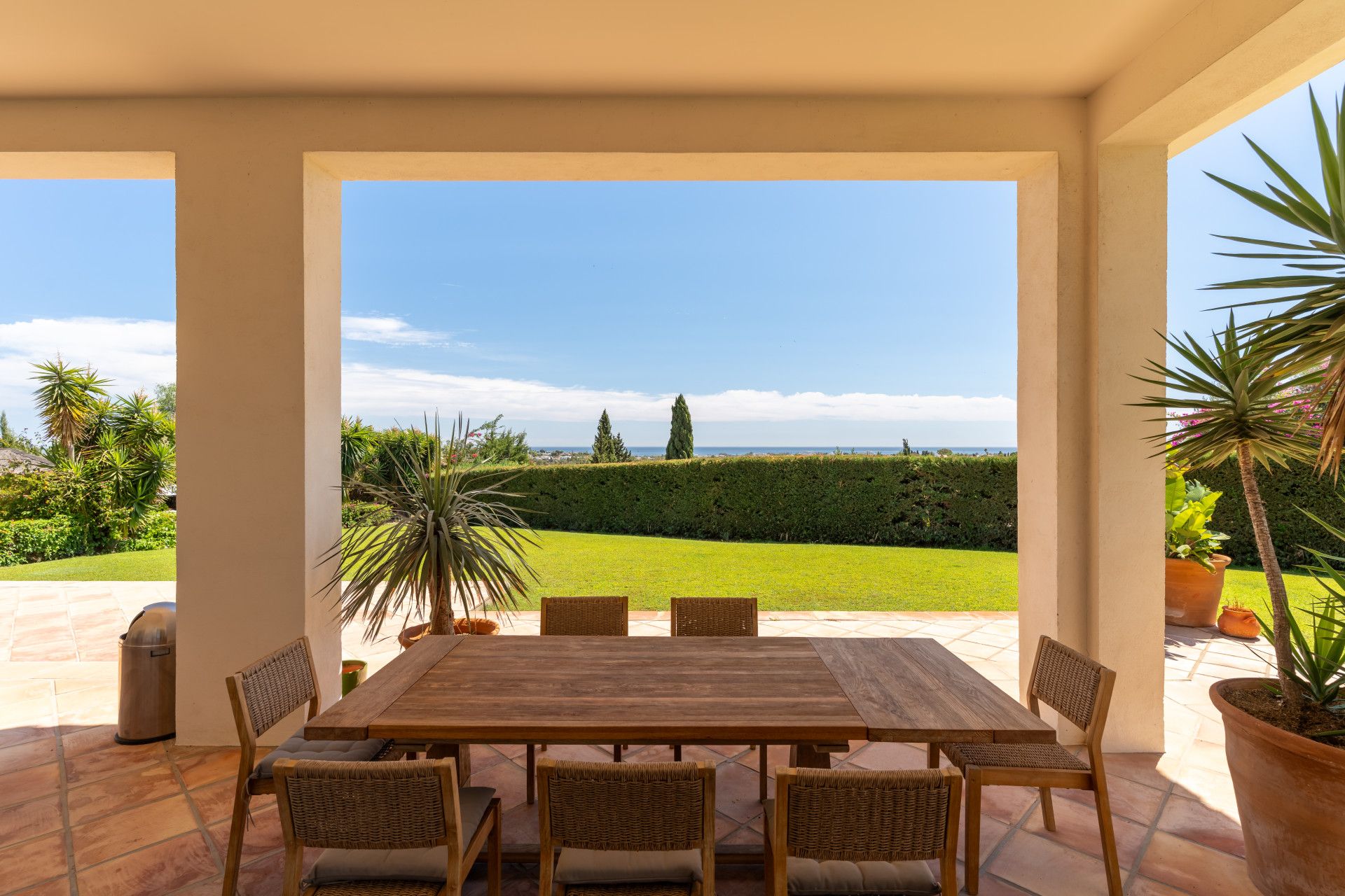 Villa in Benahavis, Puerto del Almendro, Benahavis, 4/12