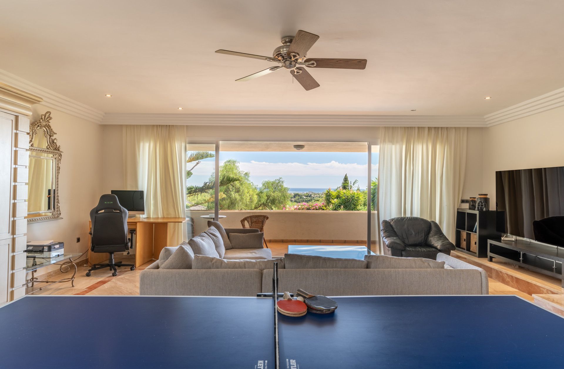 Villa in Benahavis, Puerto del Almendro, Benahavis, 7/12