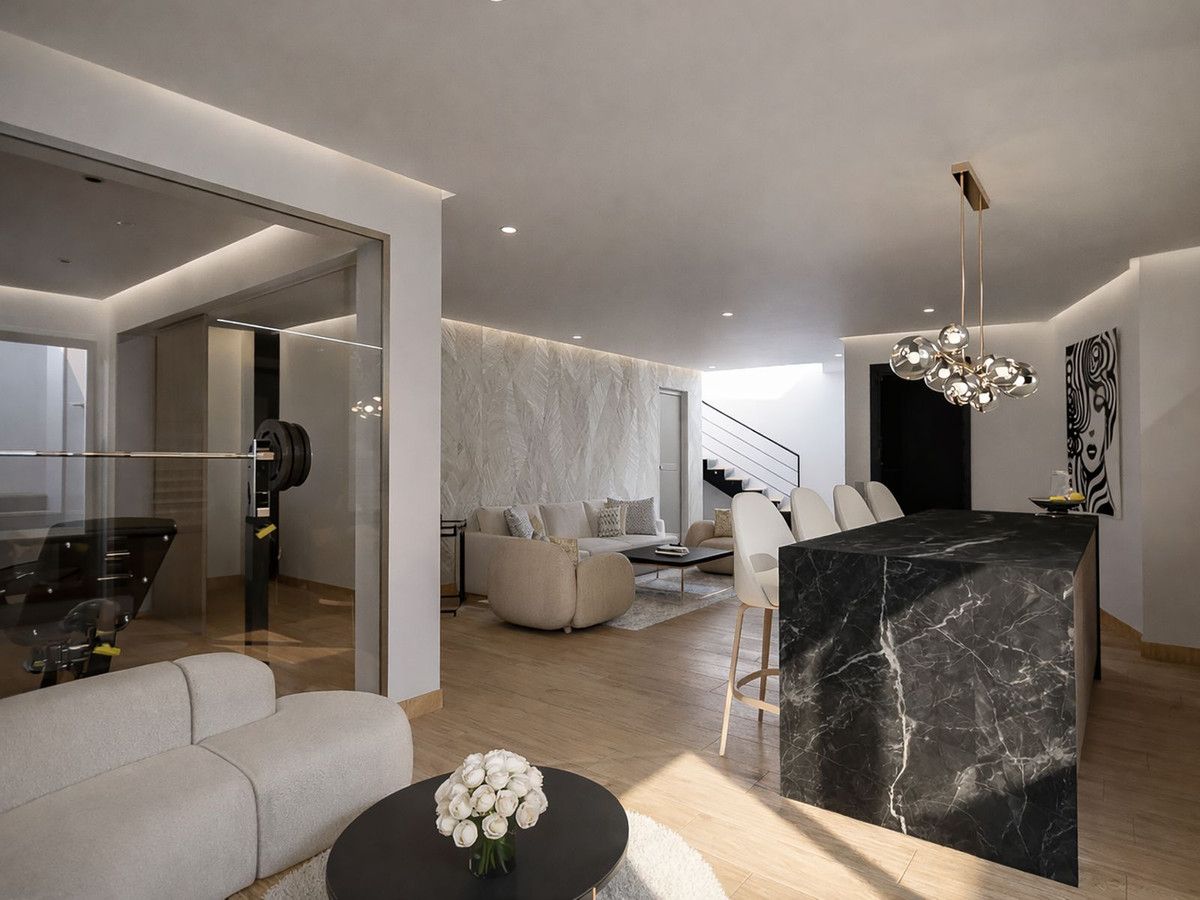 Villa Independiente en San Pedro de Alcántara, San Pedro de Alcántara, 6/12