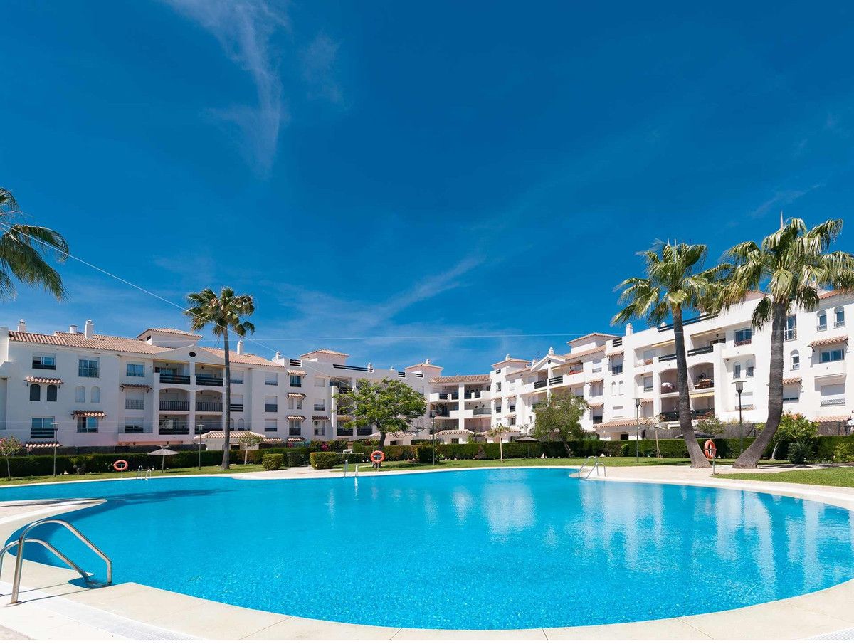Middle Floor Apartment in San Pedro de Alcántara, San Pedro de Alcántara, 1/12