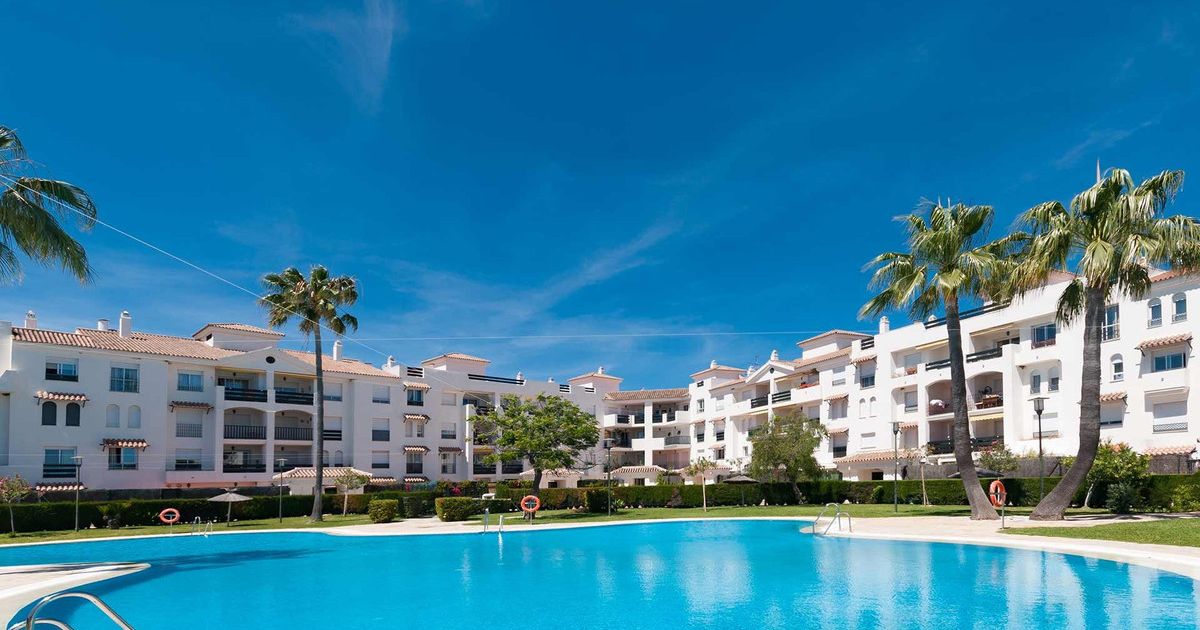 Middle Floor Apartment in San Pedro de Alcántara, San Pedro de Alcántara, 1/12