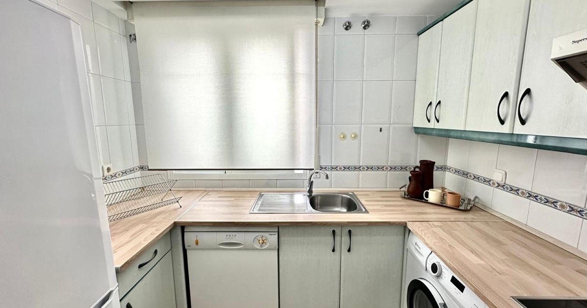 Middle Floor Apartment in San Pedro de Alcántara, San Pedro de Alcántara, 4/12