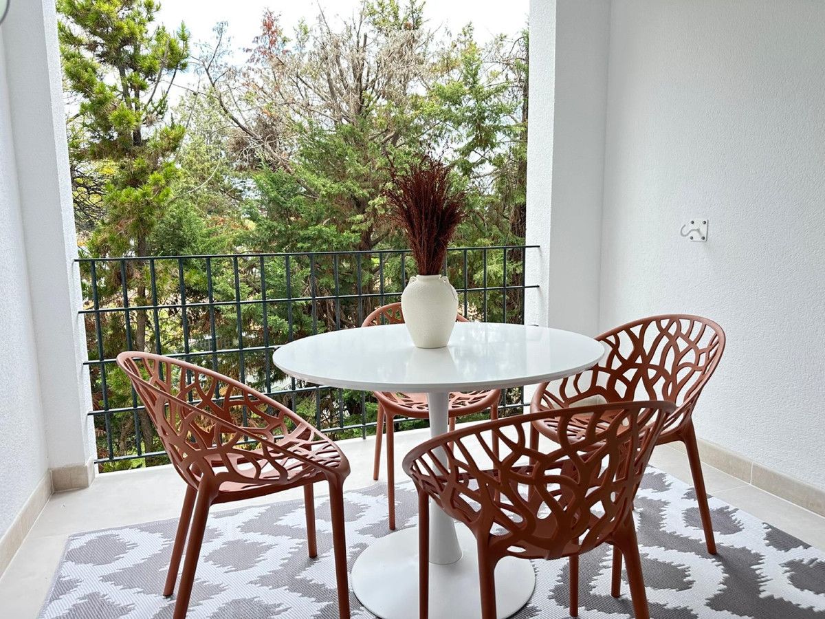 Middle Floor Apartment in San Pedro de Alcántara, San Pedro de Alcántara, 6/12