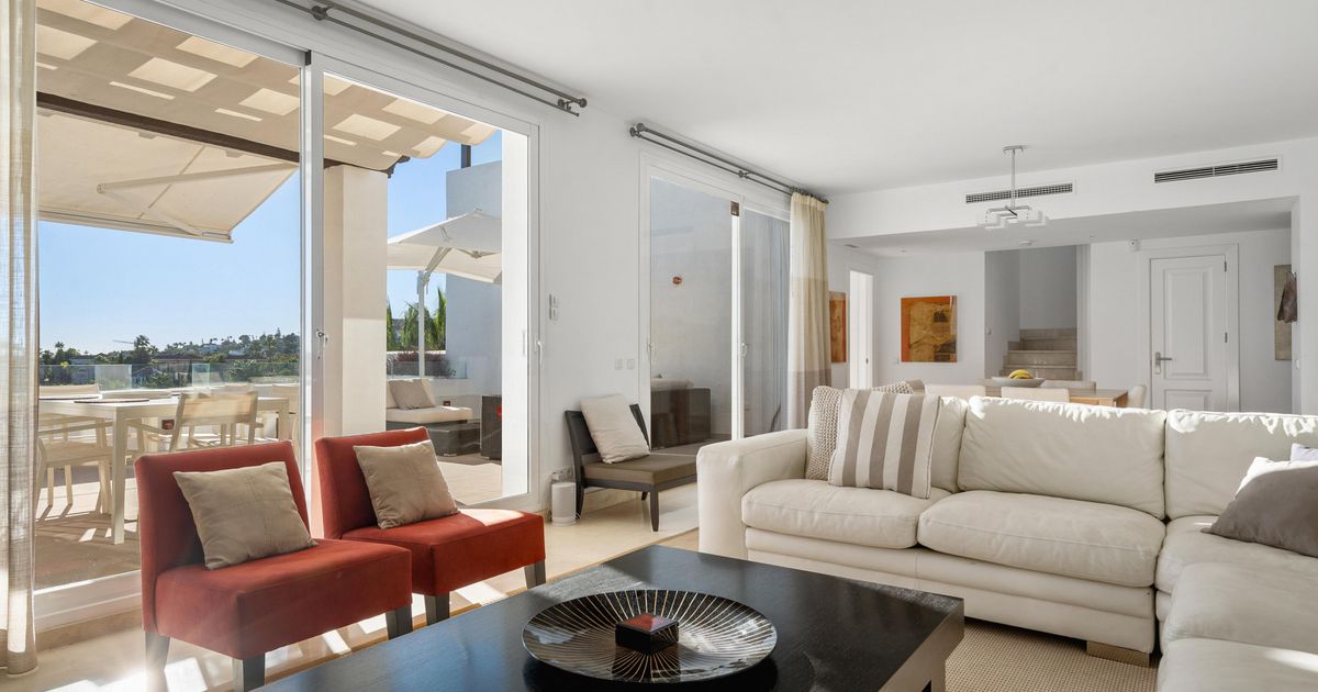 Dwupoziomowy Penthouse w Nueva Andalucia, Las Tortugas de Aloha, Nueva Andalucia, 12/12