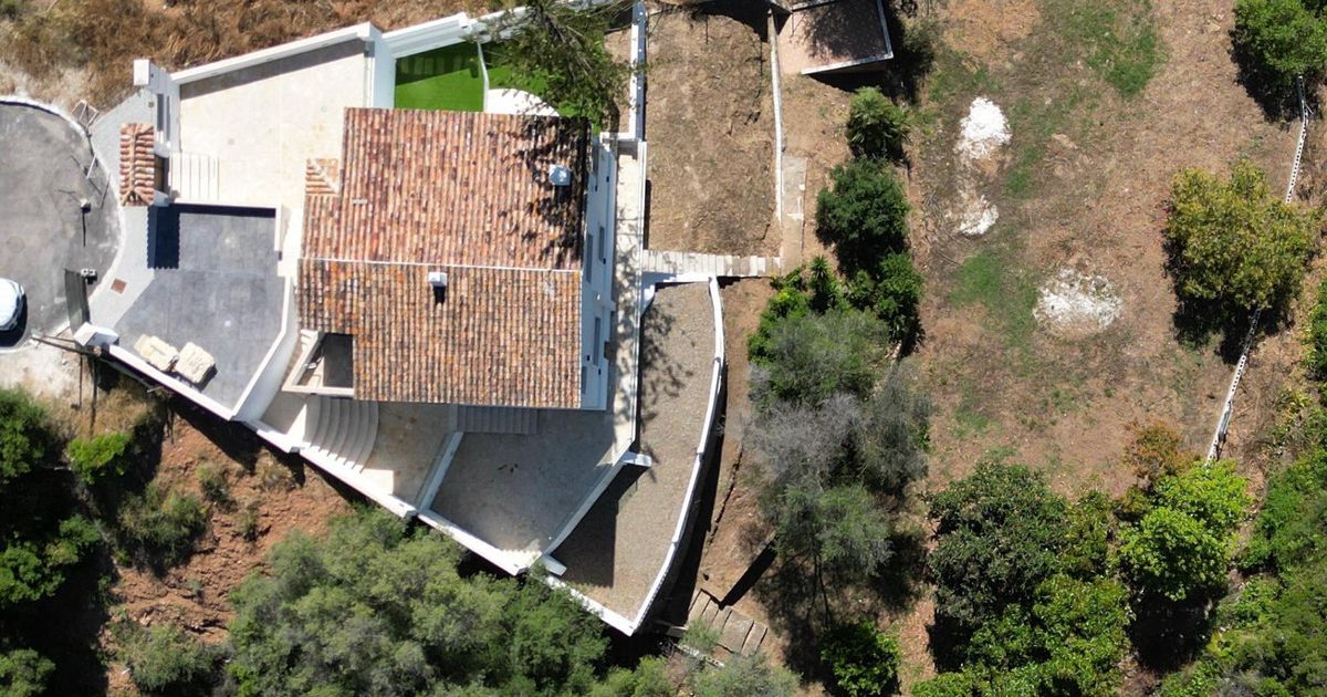 Отдельно стоящая вилла в Marbella, Marbella, 1/12