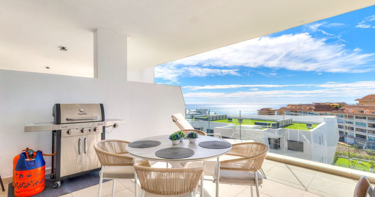 Middle Floor Apartment in Fuengirola, Fuengirola, 8/12