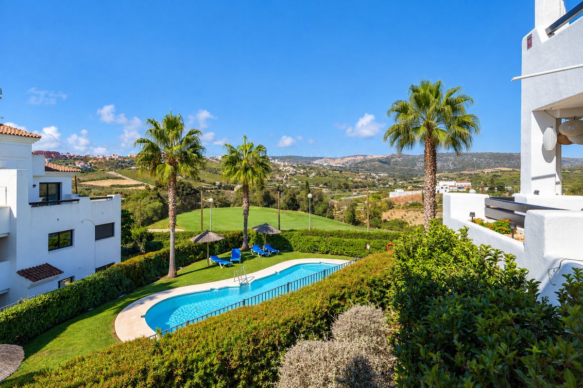 Erdgeschosswohnung in Casares, Casares, 6/12
