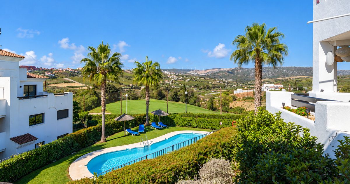 Erdgeschosswohnung in Casares, Casares, 6/12