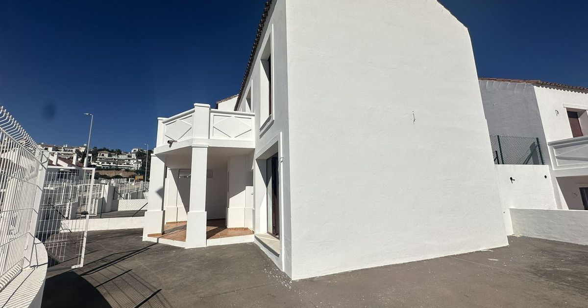 Maison mitoyenne à Doña Julia, Doña Julia, 7/12