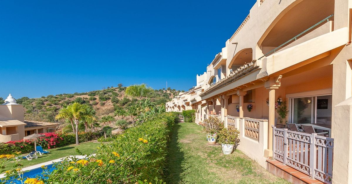 Apartamento en Planta Baja en Elviria, Elviria, 1/12
