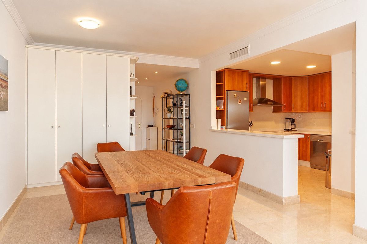 Apartamento en Planta Baja en Elviria, Elviria, 11/12