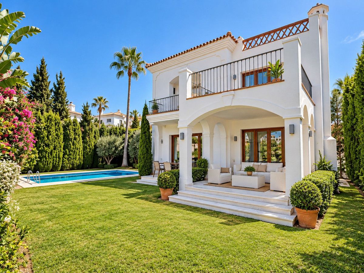 Villa Independiente en Selwo, Selwo, 1/12