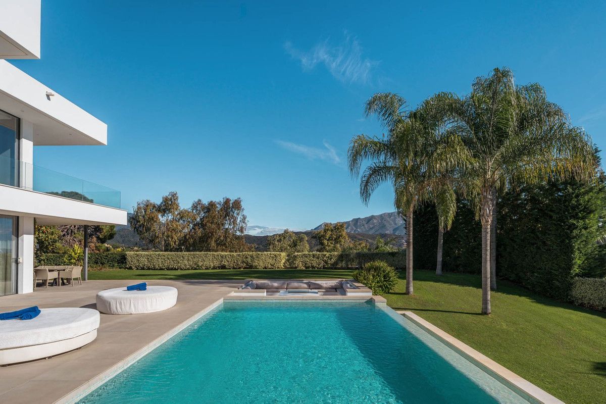 Freistehende Villa in La Zagaleta, El Madroñal, 12/12