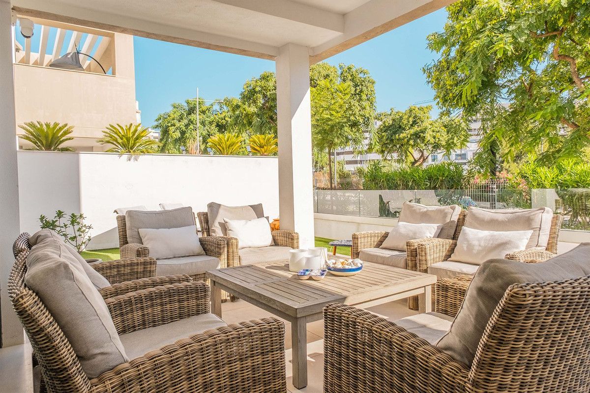 Apartamento en planta baja en Estepona, Estepona, 2/12