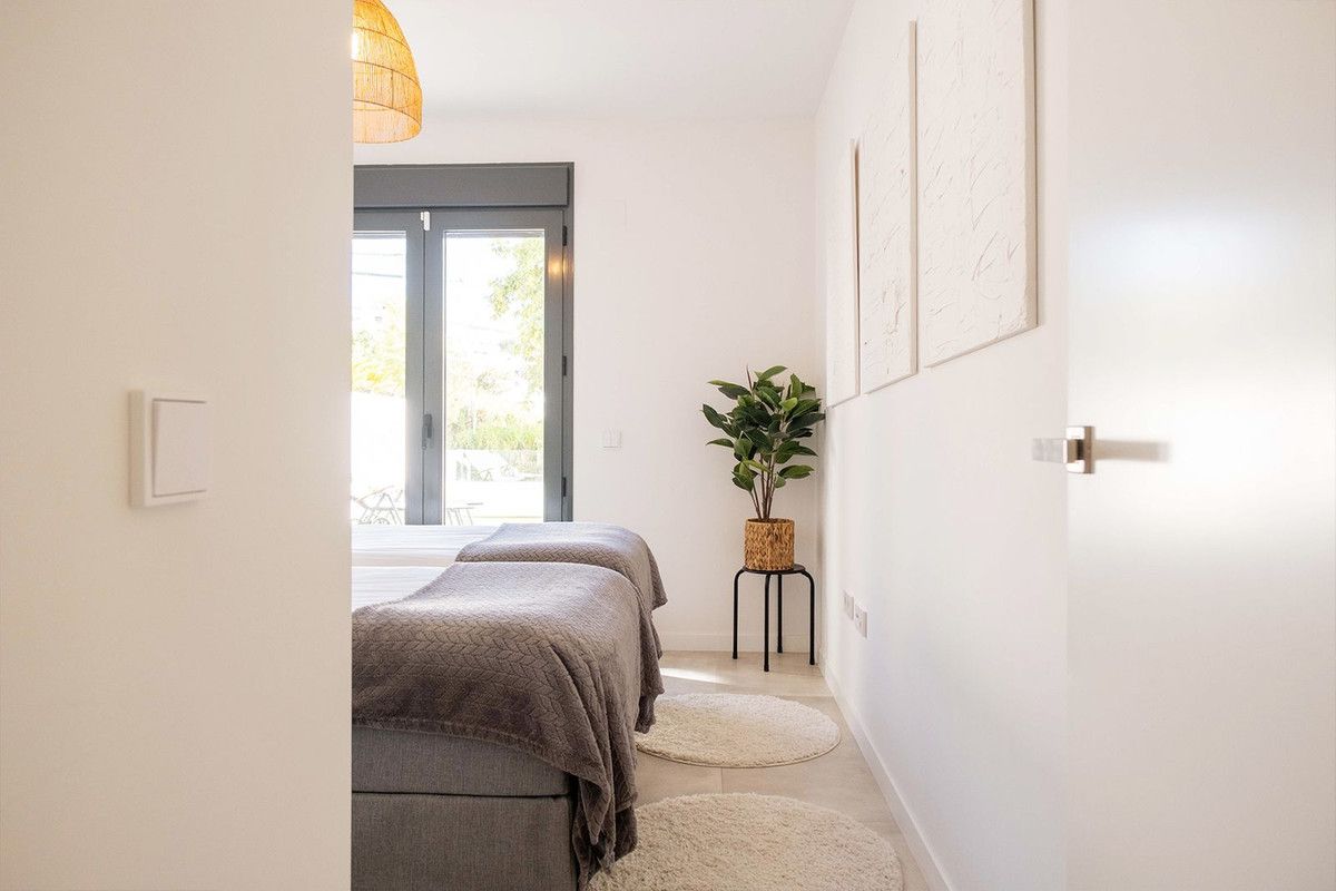 Apartamento en planta baja en Estepona, Estepona, 12/12