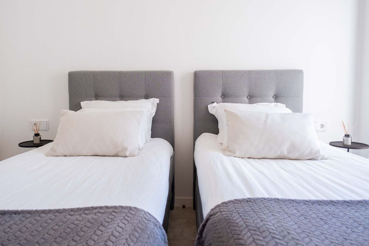 Apartamento en planta baja en Estepona, Estepona, 10/12