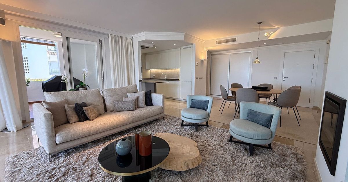 Apartament na środkowym piętrze w La Mairena, La Mairena, 10/12
