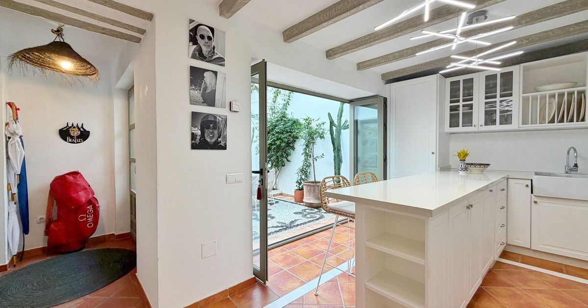 Herenhuis in Marbella, Marbella, 12/12