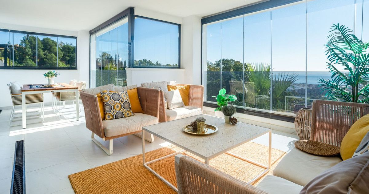 Apartamento en planta media en Estepona, Estepona, 1/12