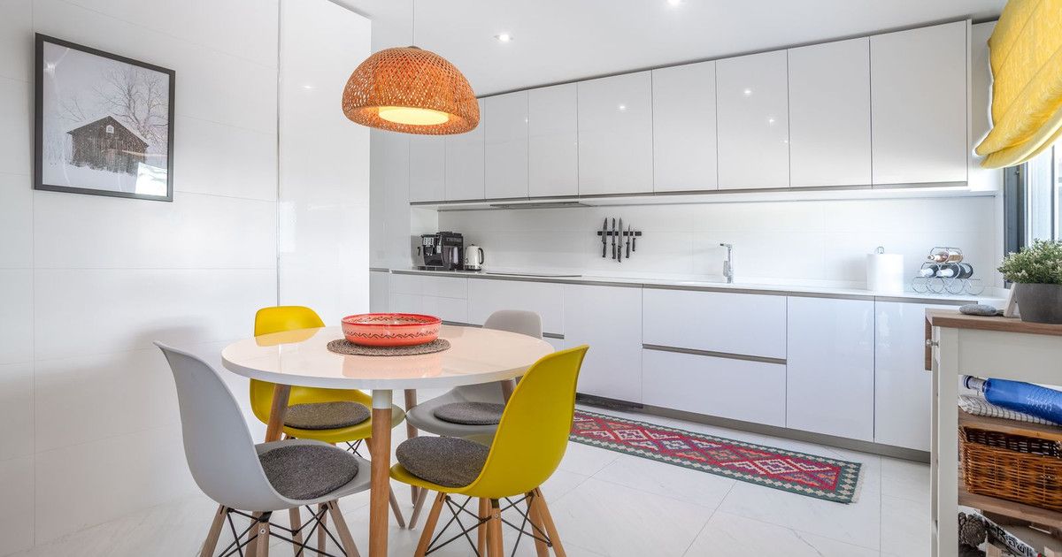 Apartamento en planta media en Estepona, Estepona, 11/12