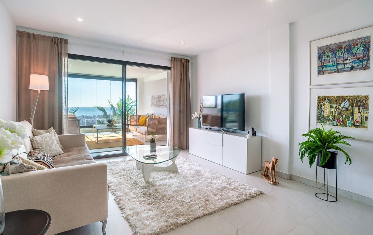 Apartamento en planta media en Estepona, Estepona, 7/12