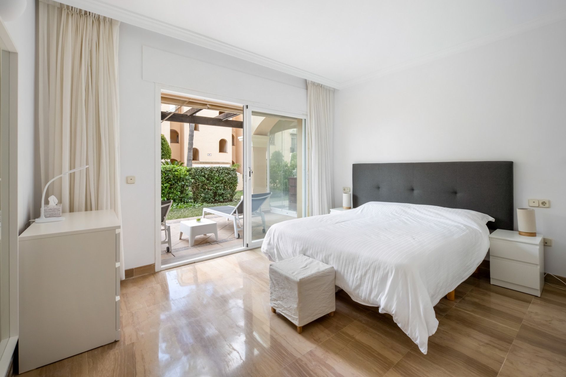 Apartamento en Planta Baja en Marbella East, Hacienda Elviria, Marbella East, 11/12