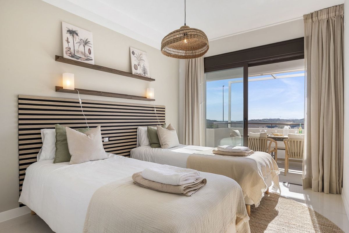 Ground Floor Apartment in Estepona, Estepona, 12/12